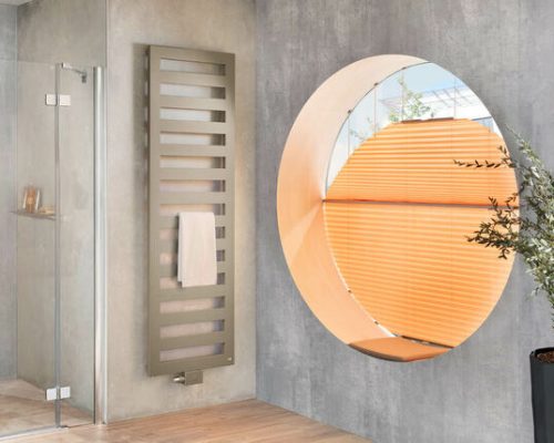 Plissees fÃ¼r runde Fenster im Badetimmer in Orange.jpg.24344650